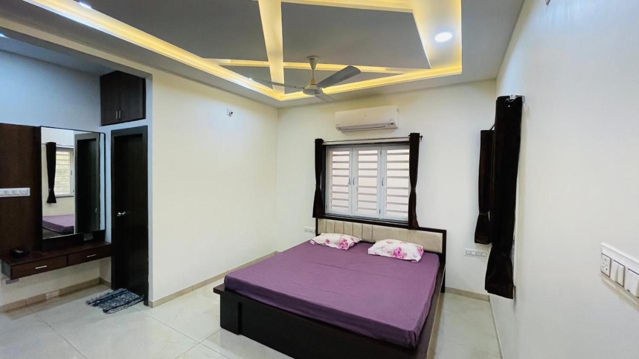 Luxurious 3 Bhk Villa In Bhuj - Shivani Homestay Экстерьер фото